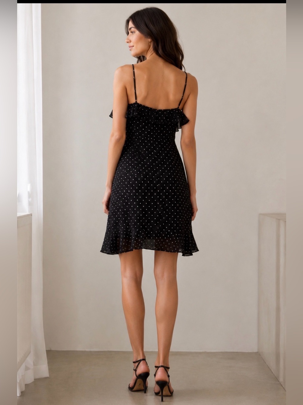 Banana Republic Polka Dot mini  ruffle dress black & white size 6 festival party - Picture 3 of 11